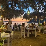 Arriba & Restaurant Oda ve Kahvaltı