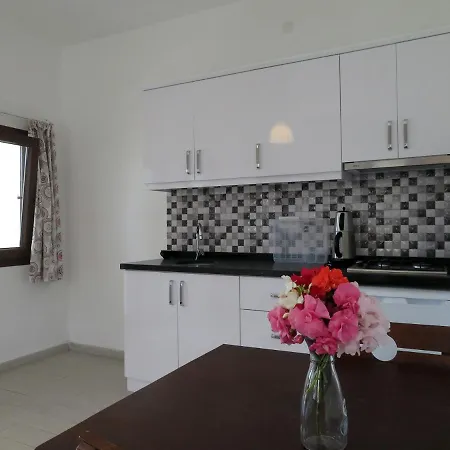 Bed & Breakfast Arriba & Restaurant Gümüşlük