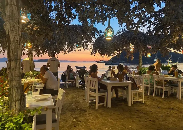 Arriba & Restaurant Couette-café